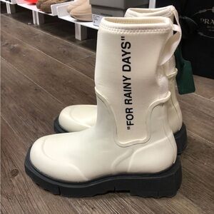 Off-White Cream and Black Winter Rain Boots